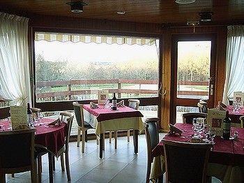 Hostellerie Des Enclos Guimiliau Extérieur photo