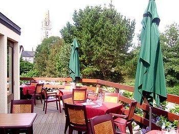 Hostellerie Des Enclos Guimiliau Extérieur photo